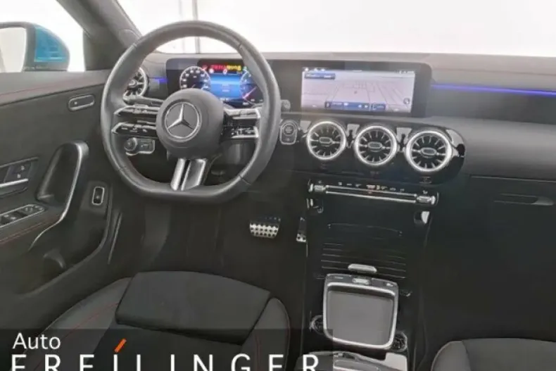 Mercedes-Benz CLA 180 (Clasa CLA) din 2024 cu 25.800 km - oferta MER189180 - foto 5