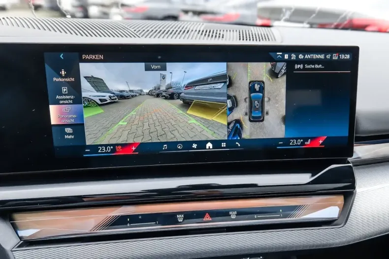 BMW 550 (Seria 5) din 2025 cu 29.126 km - oferta BMW189183 - foto 18