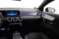 Mercedes-Benz CLA 180 (Clasa CLA) din 2024 cu 30.400 km - oferta MER189191 - foto 29