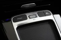 Mercedes-Benz CLA 180 (Clasa CLA) din 2024 cu 30.400 km - oferta MER189191 - foto 47