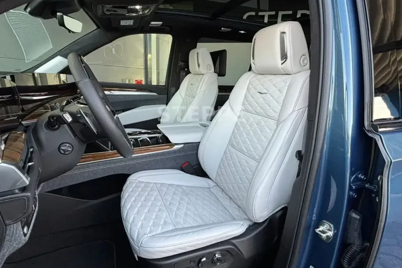 Cadillac Escalade din 2026 cu 50 km - oferta CAD189192 - foto 6