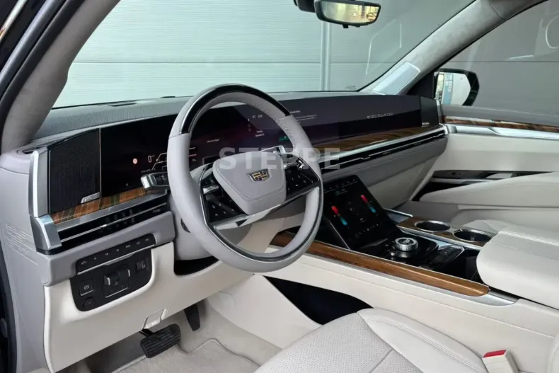 Cadillac Escalade din 2026 cu 50 km - oferta CAD189195 - foto 5