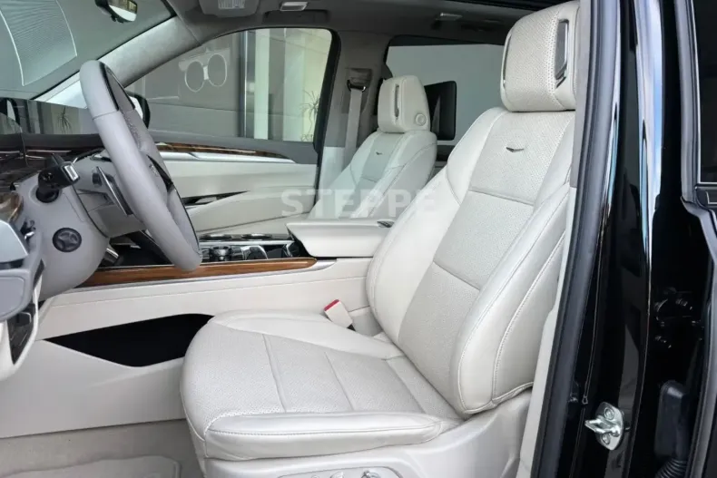 Cadillac Escalade din 2026 cu 50 km - oferta CAD189195 - foto 9