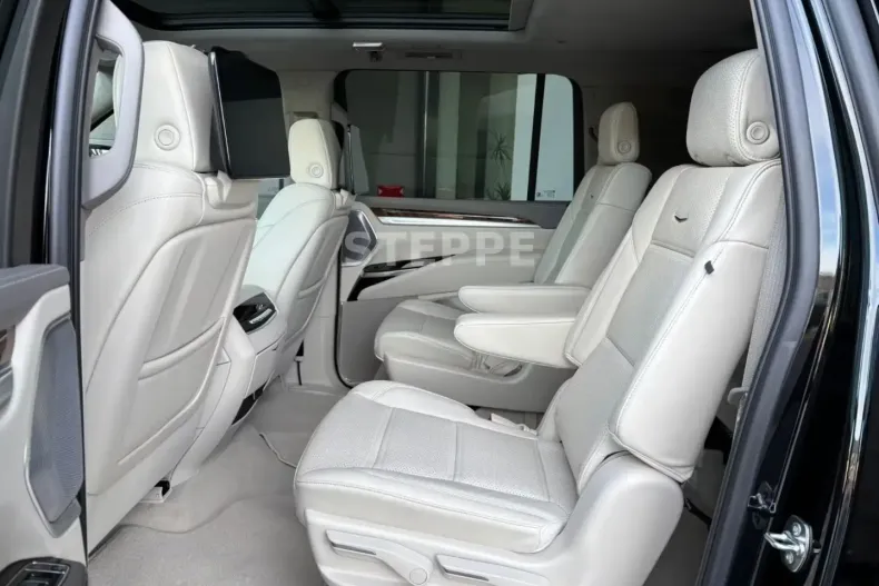 Cadillac Escalade din 2026 cu 50 km - oferta CAD189195 - foto 12