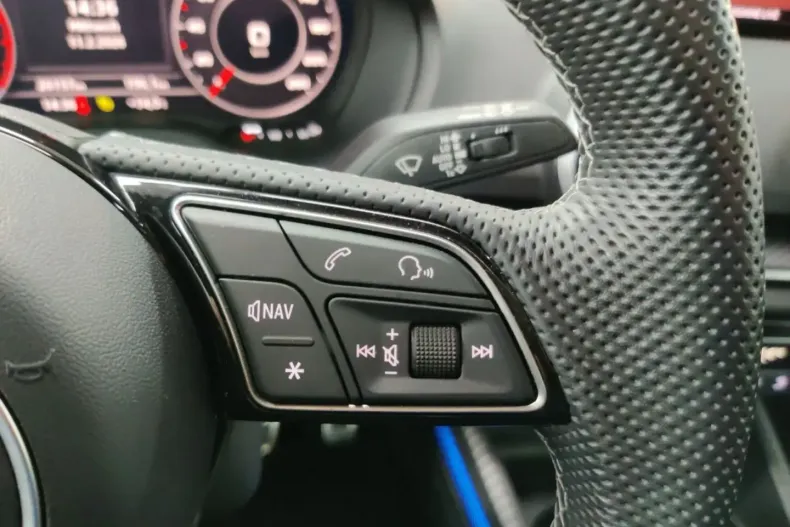 Audi Q2 din 2023 cu 26.190 km - oferta AUD189196 - foto 13