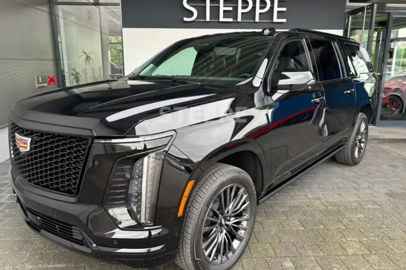 Cadillac Escalade din 2026 cu 50 km - oferta CAD189197 - foto 1