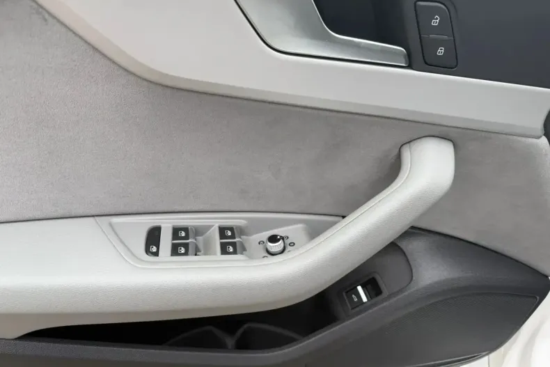 Audi A5 din 2021 cu 48.447 km - oferta AUD189199 - foto 12