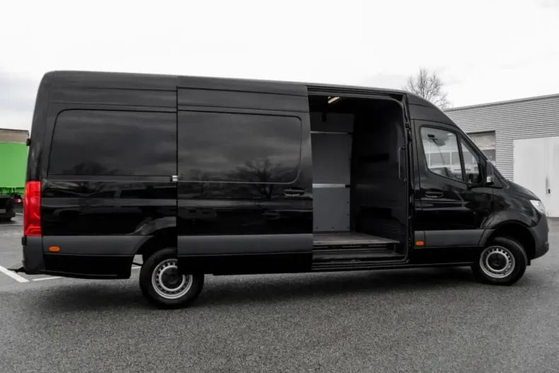 Mercedes-Benz Sprinter din 2023 cu 60.000 km - oferta MER189201 - foto 3