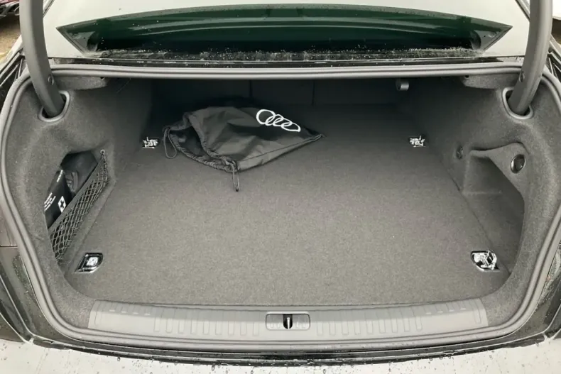 Audi A6 din 2024 cu 34.900 km - oferta AUD189211 - foto 13