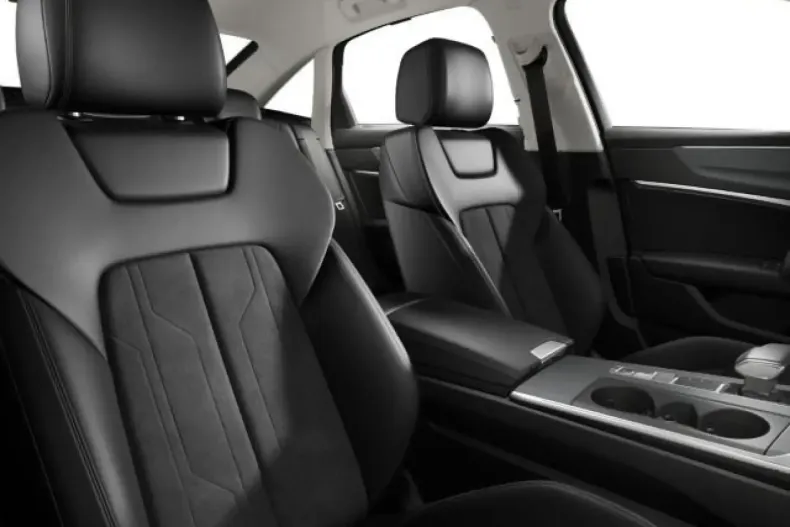 Audi A6 din 2024 cu 10.762 km - oferta AUD189213 - foto 8