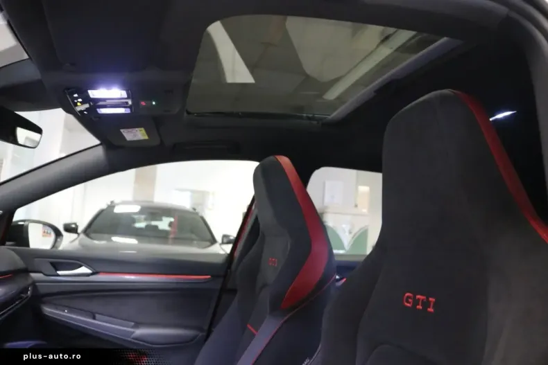 Volkswagen Golf din 2023 cu 30.906 km - oferta VOL189214 - foto 14