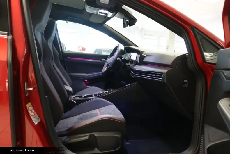 Volkswagen Golf din 2023 cu 30.906 km - oferta VOL189214 - foto 33