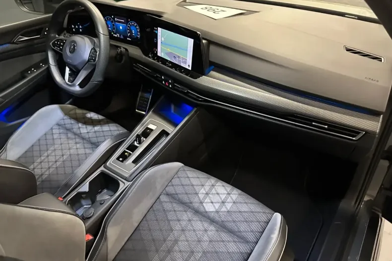 Volkswagen Golf din 2022 cu 53.000 km - oferta VOL189215 - foto 10