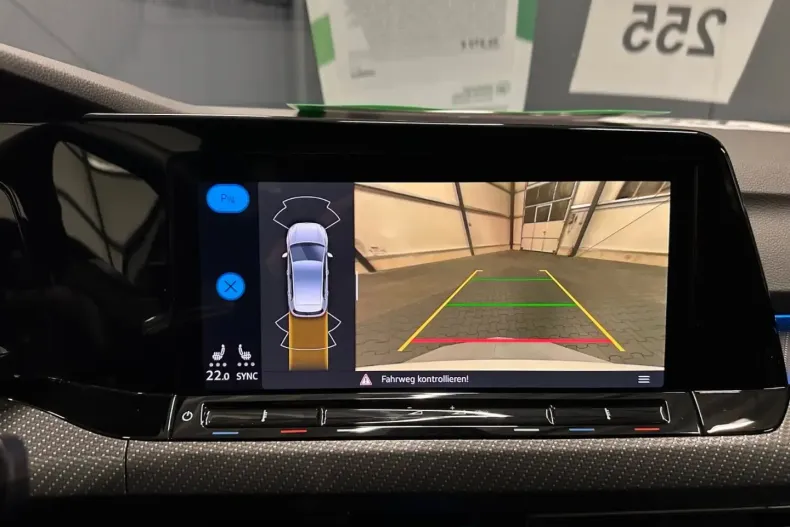 Volkswagen Golf din 2023 cu 31.000 km - oferta VOL189216 - foto 21