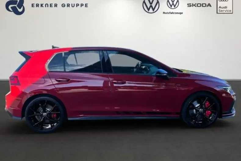 Volkswagen Golf din 2023 cu 21.568 km - oferta VOL189217 - foto 3