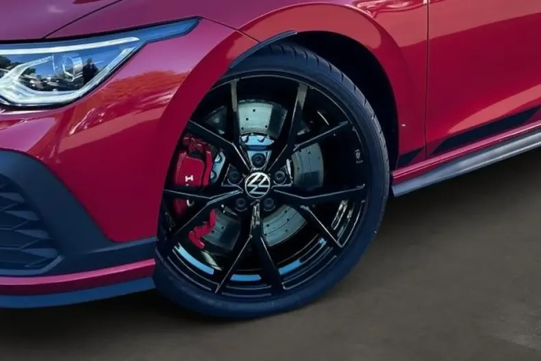 Volkswagen Golf din 2023 cu 21.568 km - oferta VOL189217 - foto 8