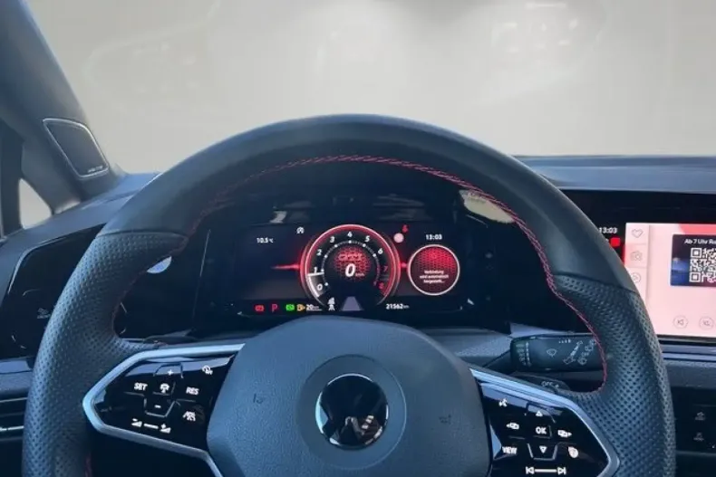 Volkswagen Golf din 2023 cu 21.568 km - oferta VOL189217 - foto 15