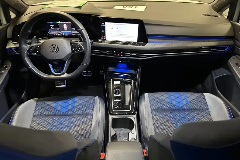 Volkswagen Golf din 2024 cu 20.000 km - oferta VOL189218 - foto 12