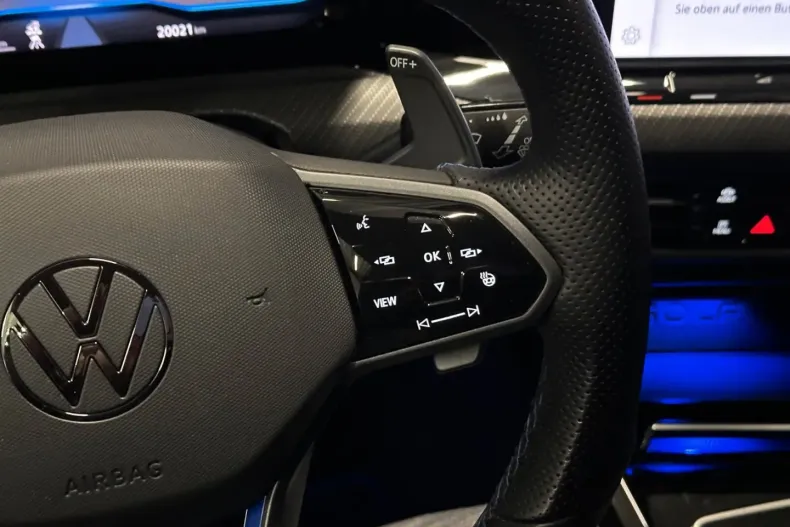 Volkswagen Golf din 2024 cu 20.000 km - oferta VOL189218 - foto 18