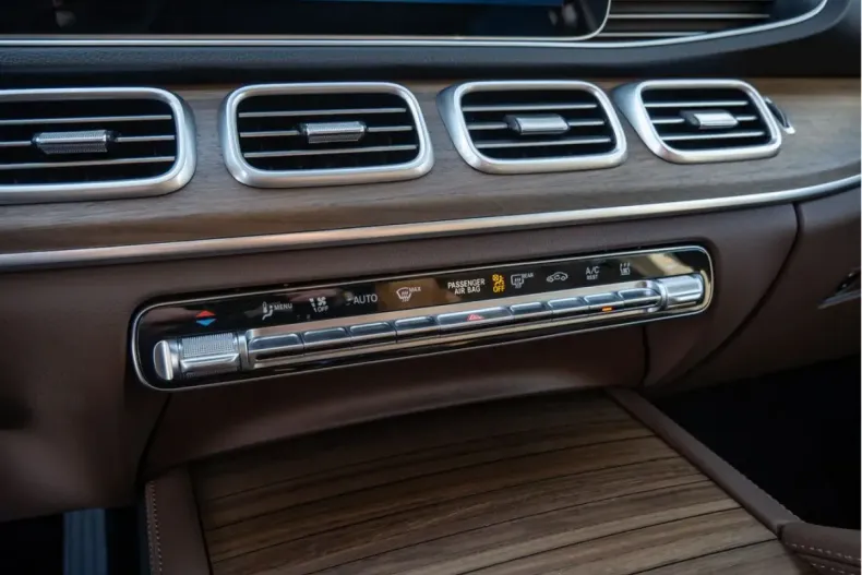 Mercedes-Benz GLE 400 (Clasa GLE) din 2025 cu 14.047 km - oferta MER189232 - foto 9