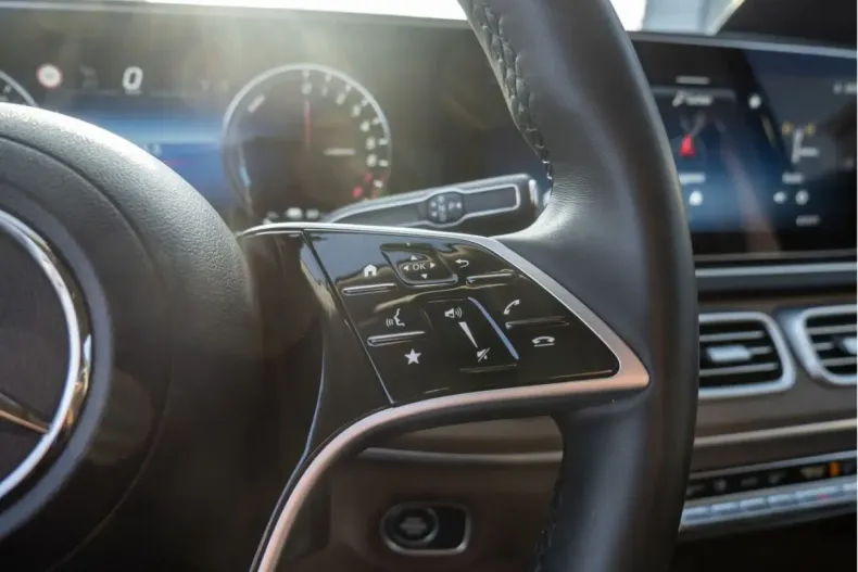 Mercedes-Benz GLE 400 (Clasa GLE) din 2025 cu 14.047 km - oferta MER189232 - foto 13