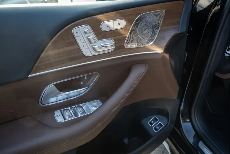 Mercedes-Benz GLE 400 (Clasa GLE) din 2025 cu 14.047 km - oferta MER189232 - foto 18