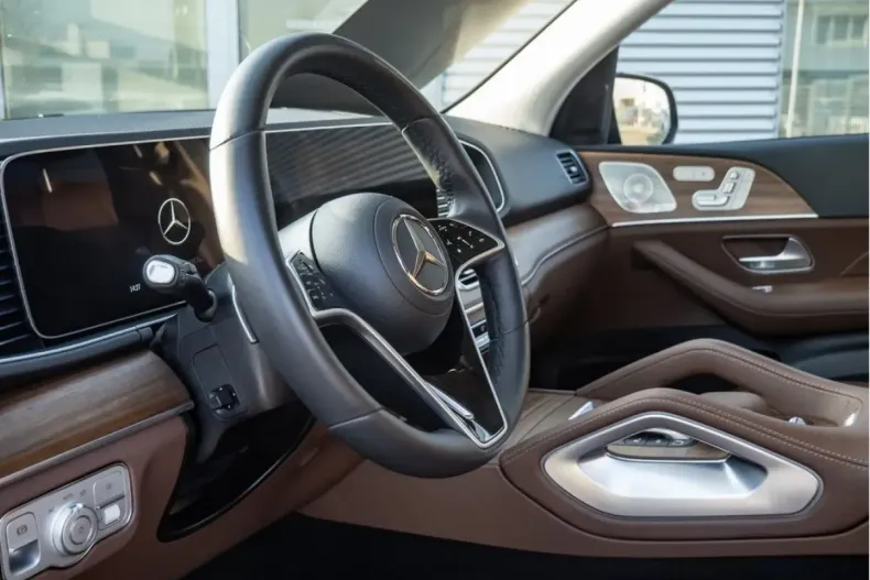 Mercedes-Benz GLE 400 (Clasa GLE) din 2025 cu 14.047 km - oferta MER189232 - foto 19