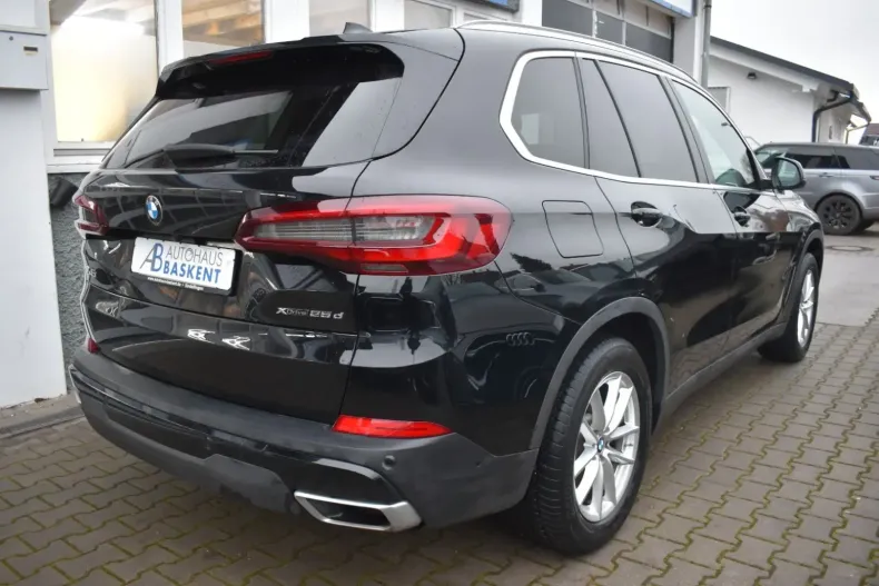 BMW X5 (Seria X) din 2021 cu 83.900 km - oferta BMW189235 - foto 1