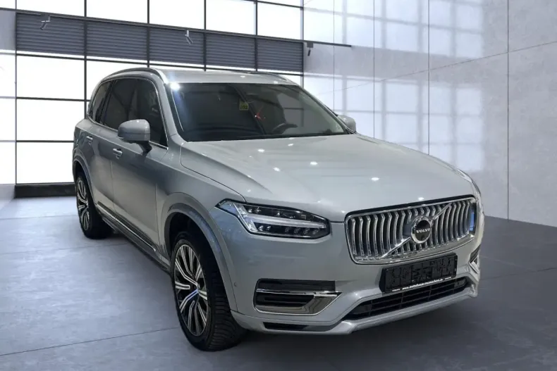 Volvo XC90 din 2023 cu 38.500 km - oferta VOL189237 - foto 4