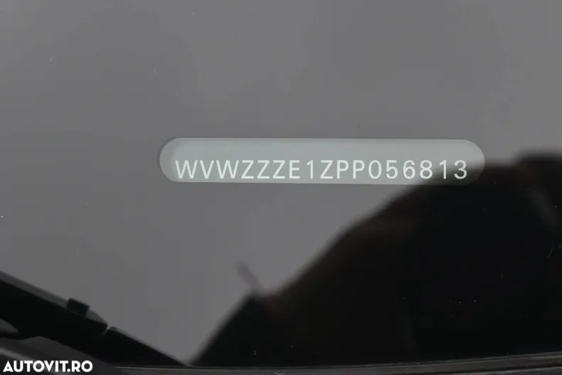 Volkswagen ID.3 din 2023 cu 18.516 km - oferta VOL189241 - foto 11