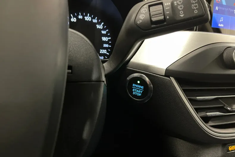 Ford Focus din 2020 cu 49.240 km - oferta FOR189242 - foto 21