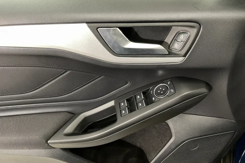 Ford Focus din 2020 cu 49.240 km - oferta FOR189242 - foto 23