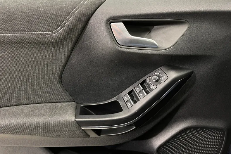 Ford Puma din 2021 cu 106.855 km - oferta FOR189243 - foto 21