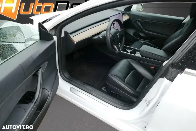 Tesla Model 3 din 2020 cu 116.200 km - oferta TES189248 - foto 5