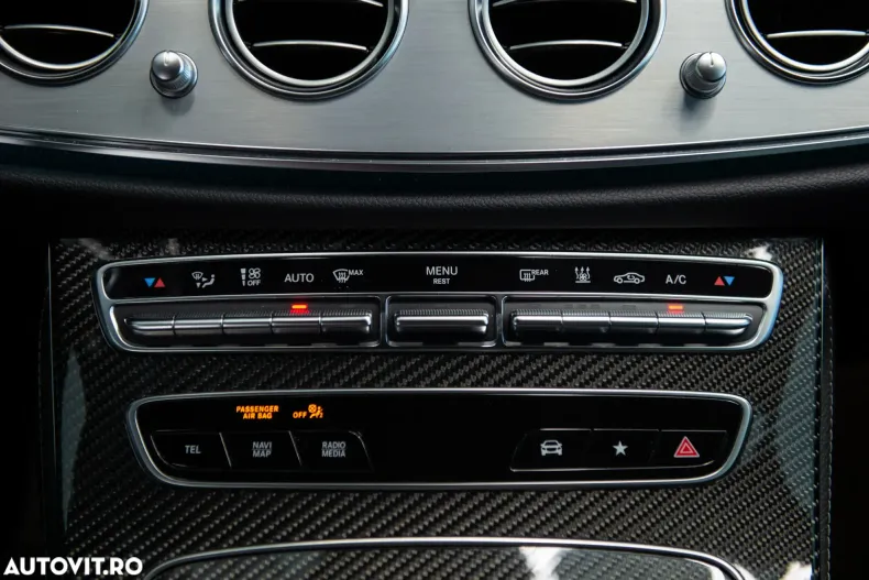 Mercedes-Benz E din 2020 cu 50.780 km - oferta MER189257 - foto 26