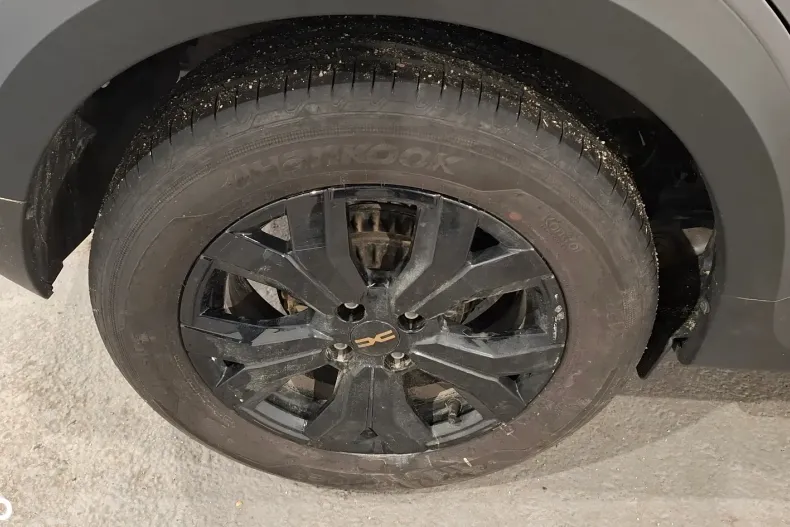 Dacia Sandero din 2025 cu 5.281 km - oferta DAC189266 - foto 4