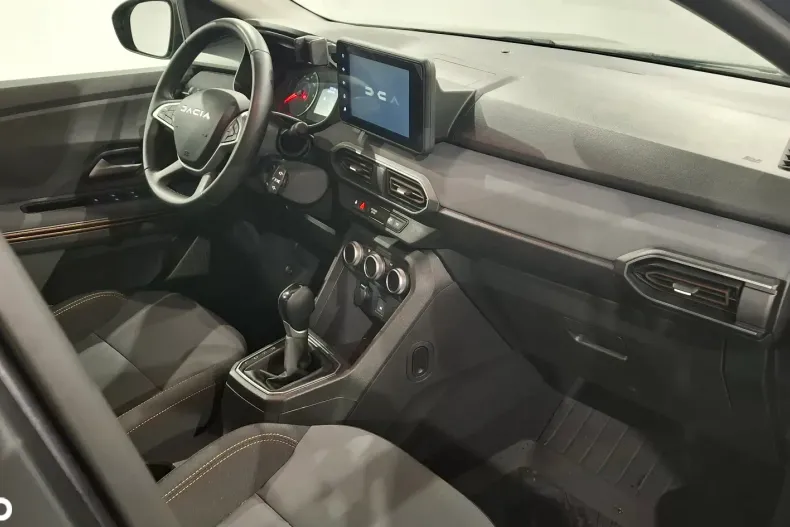 Dacia Sandero din 2025 cu 5.281 km - oferta DAC189266 - foto 9