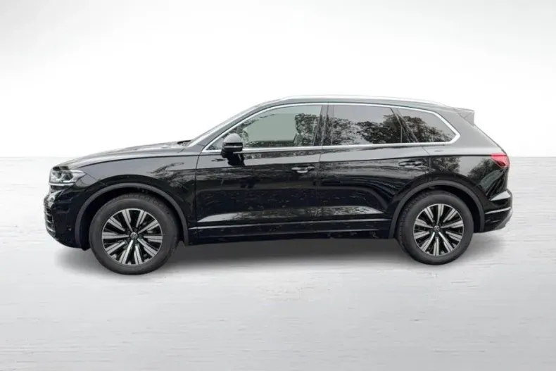 Volkswagen Touareg din 2025 cu 1.500 km - oferta VOL189267 - foto 2