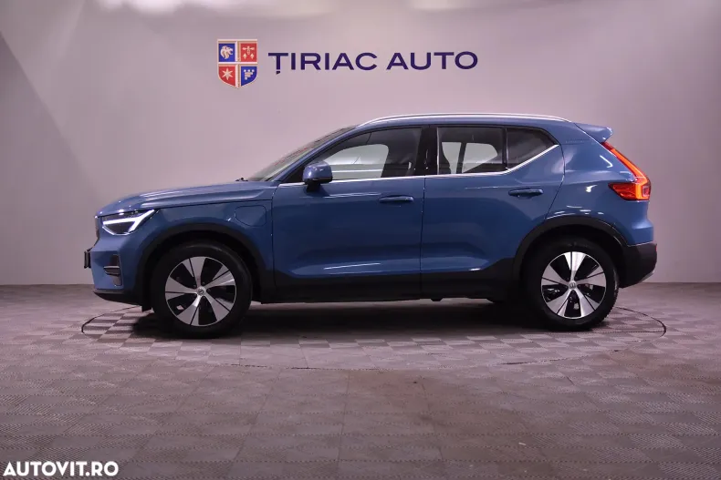 Volvo XC40 din 2022 cu 29.429 km - oferta VOL189270 - foto 2