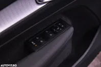 Volvo XC40 din 2022 cu 29.429 km - oferta VOL189270 - foto 13