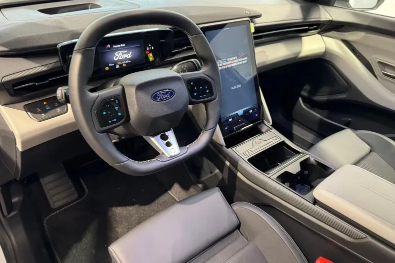 Ford Capri din 2025 cu 15 km - oferta FOR189272 - foto 7