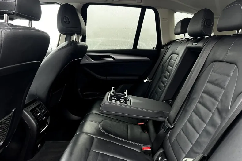 BMW X3 (Seria X) din 2020 cu 107.155 km - oferta BMW189276 - foto 38