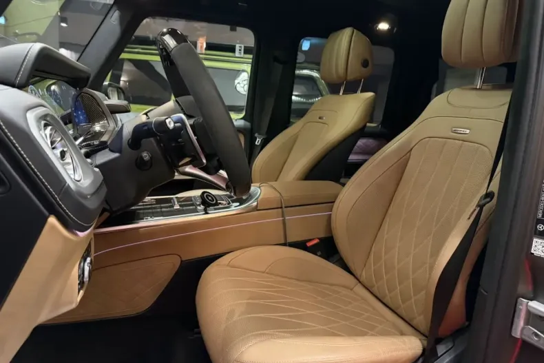 Mercedes-Benz G 63 AMG (Clasa G) din 2025 cu 7.500 km - oferta MER189280 - foto 14