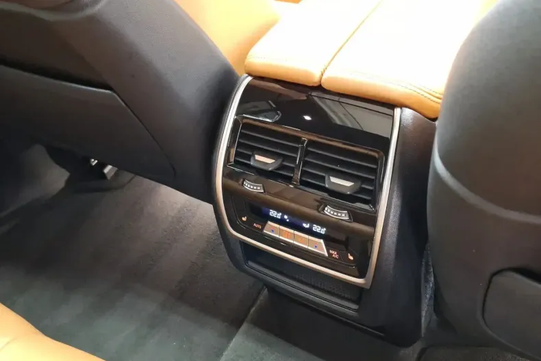 BMW X5 (Seria X) din 2022 cu 83.758 km - oferta BMW189281 - foto 8