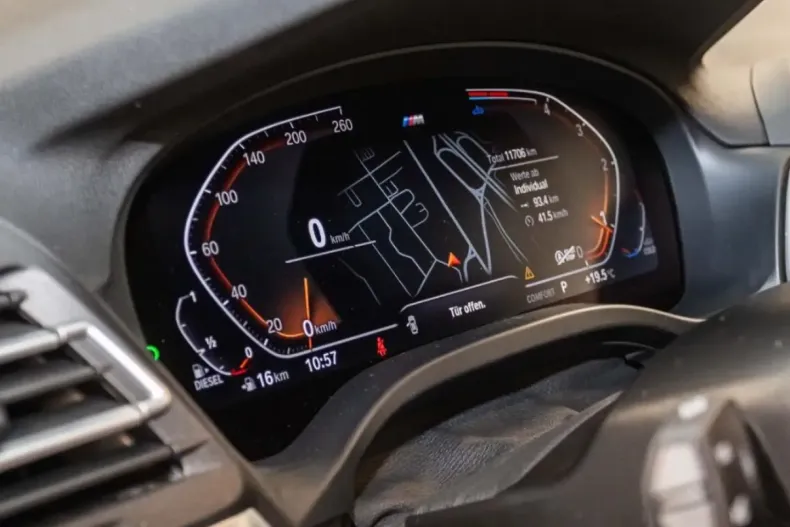 BMW X4 (Seria X) din 2024 cu 11.800 km - oferta BMW189282 - foto 9