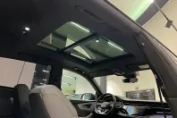 Audi SQ8 din 2021 cu 102.000 km - oferta AUD189294 - foto 14