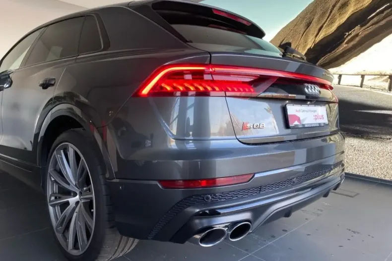 Audi SQ8 din 2021 cu 111.750 km - oferta AUD189296 - foto 4