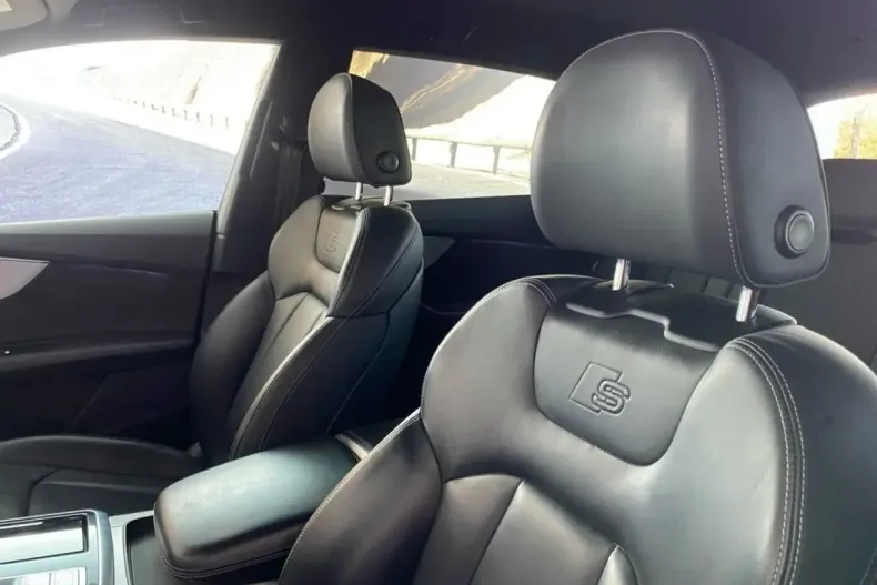 Audi SQ8 din 2021 cu 111.750 km - oferta AUD189296 - foto 9