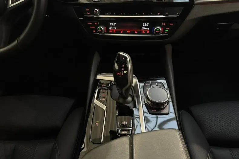 BMW 530 (Seria 5) din 2022 cu 89.235 km - oferta BMW189297 - foto 13