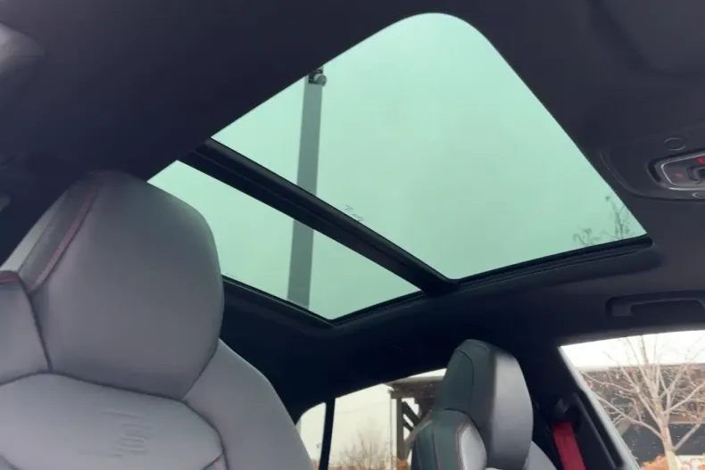 Audi SQ8 din 2023 cu 34.470 km - oferta AUD189302 - foto 12